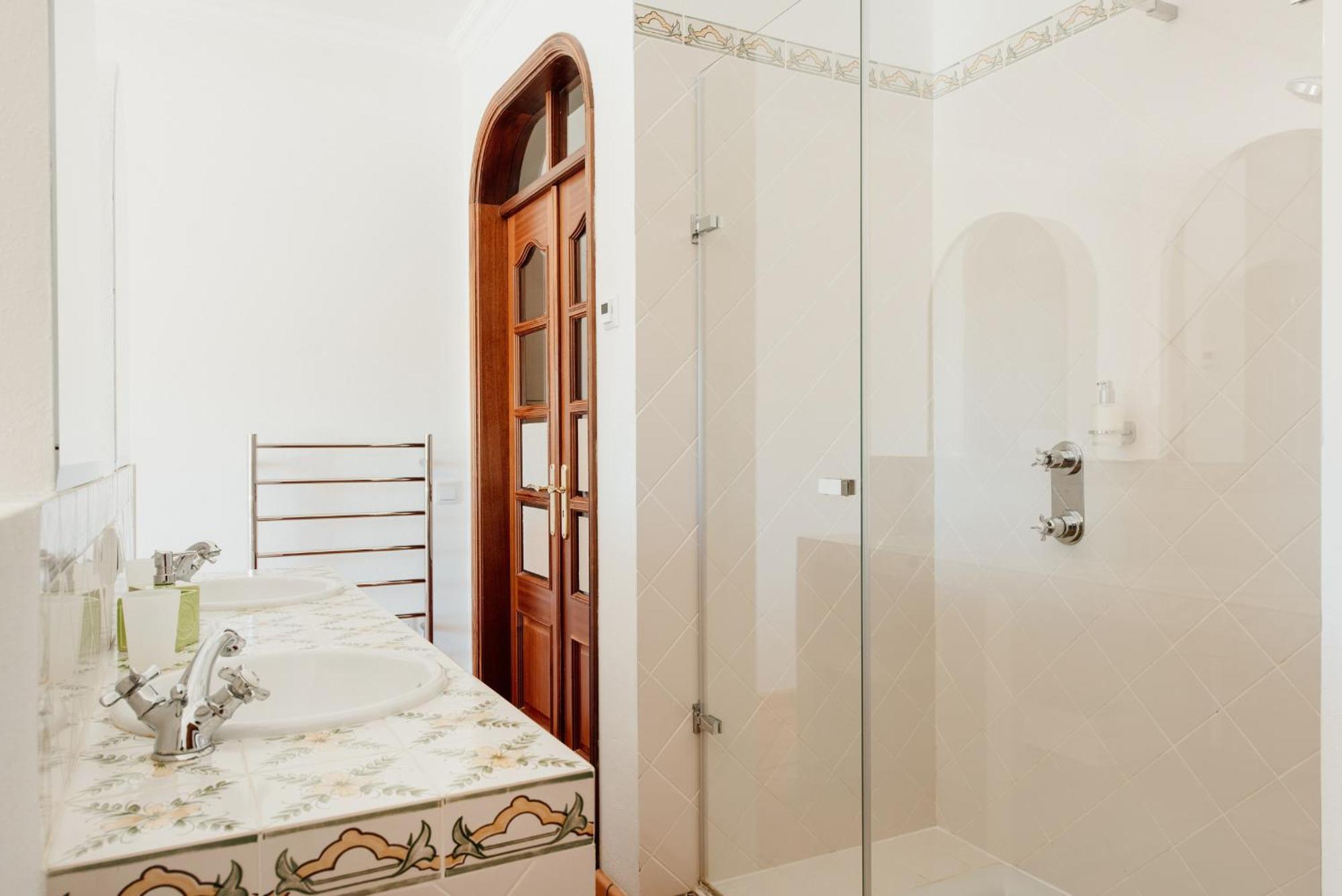 B&B Entrecolinas Paderne  Εξωτερικό φωτογραφία