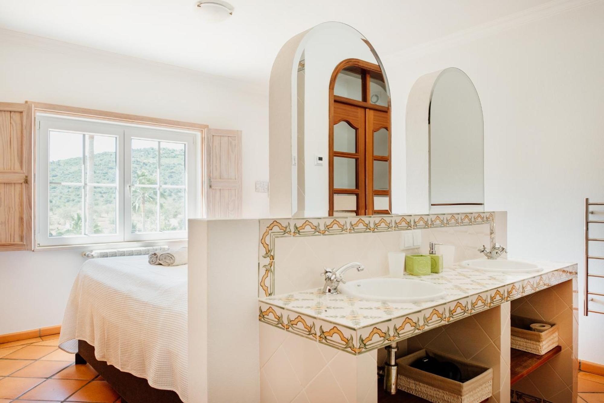 B&B Entrecolinas Paderne  Εξωτερικό φωτογραφία